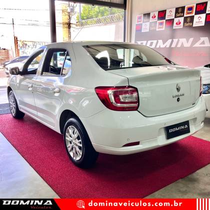 RENAULT LOGAN 1.0 12V SCE FLEX ZEN MANUAL RENAULT LOGAN 1.0 12V SCE FLEX ZEN MANUAL